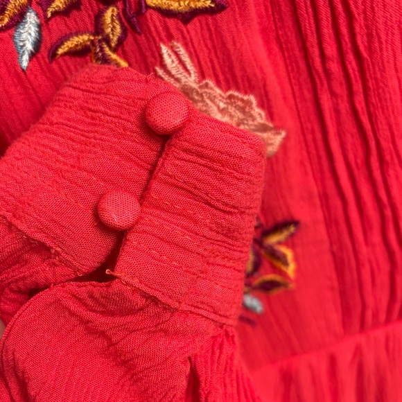 Free People Red Floral Embroidered Boho Tunic Top Small Long Sleeve Peasant - Picture 5 of 13